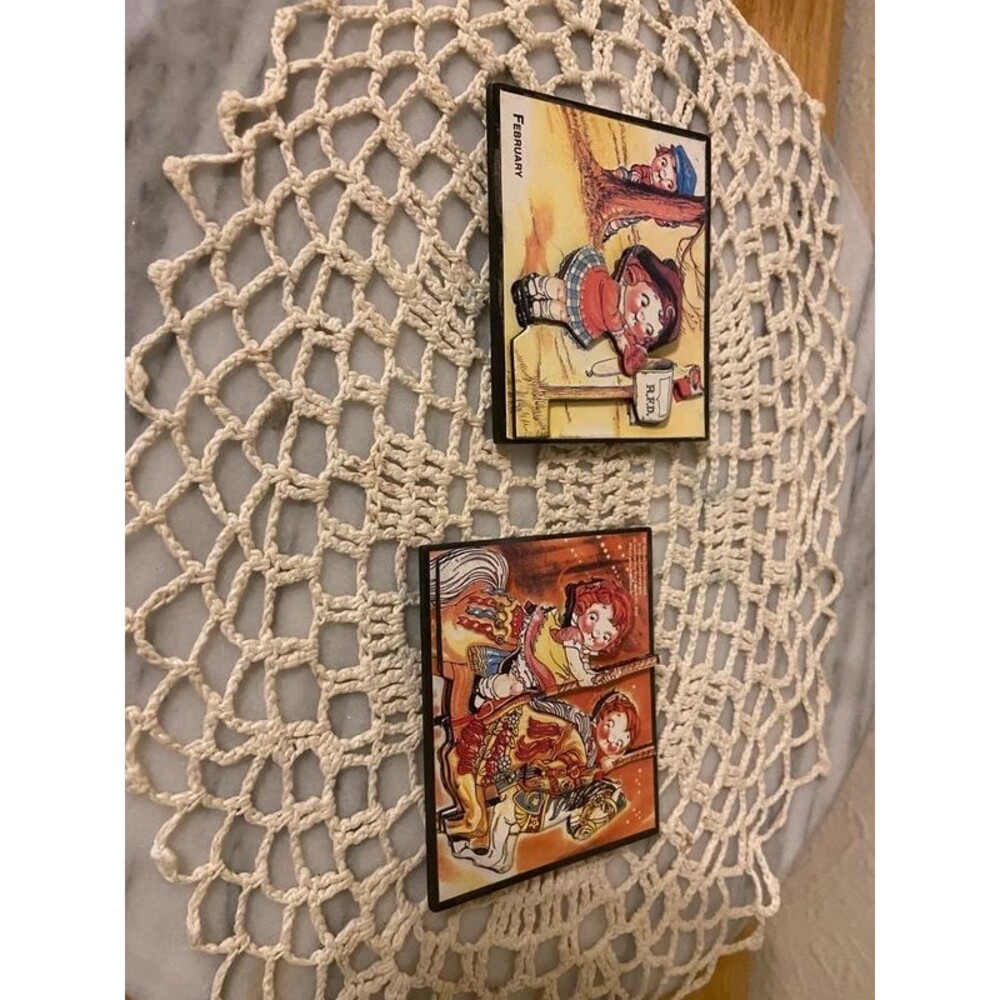 Vintage Cambells magnets